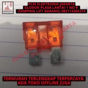 fuse sekring sekering tancap besar mobil 10a 10ampere 10 ampere merah