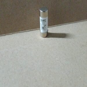 9169 fuse sekring keramik ceramic 8x32 32x8 2a 2ampere chint