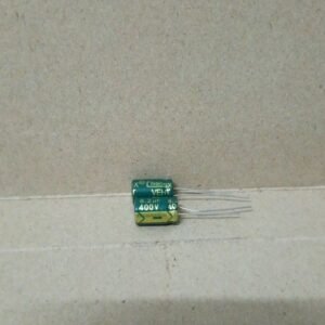 8250 kapasitor capacitor elco elko 8.2uf 8,2uf 8u2 8.2 8,2 uf 400v 400volt 400 volt chong chang korea