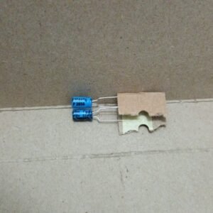 8416 kapasitor capacitor elco elko 3.3uf 3,3uf 3u3 3.3 3,3 uf 50v kecil mini