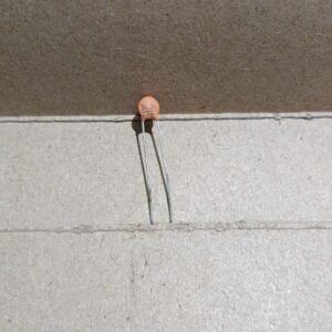 7305 kapasitor capacitor keramik ceramic 390pf 390p 390 pf coklat