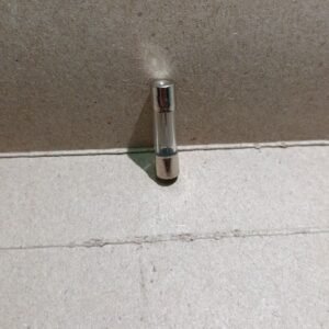 7310 fuse sekring sekering kaca 5x20 10a 10ampere 10 ampere
