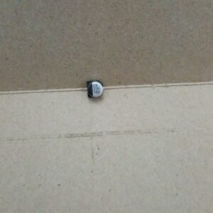 7798 kapasitor elco smd tempel kecil mini 100uf 100 uf 10v 10volt 10 volt