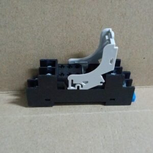 9747 socket soket relay idec rj2s tipe sj2s-05b sj2s05b sj2s 05b