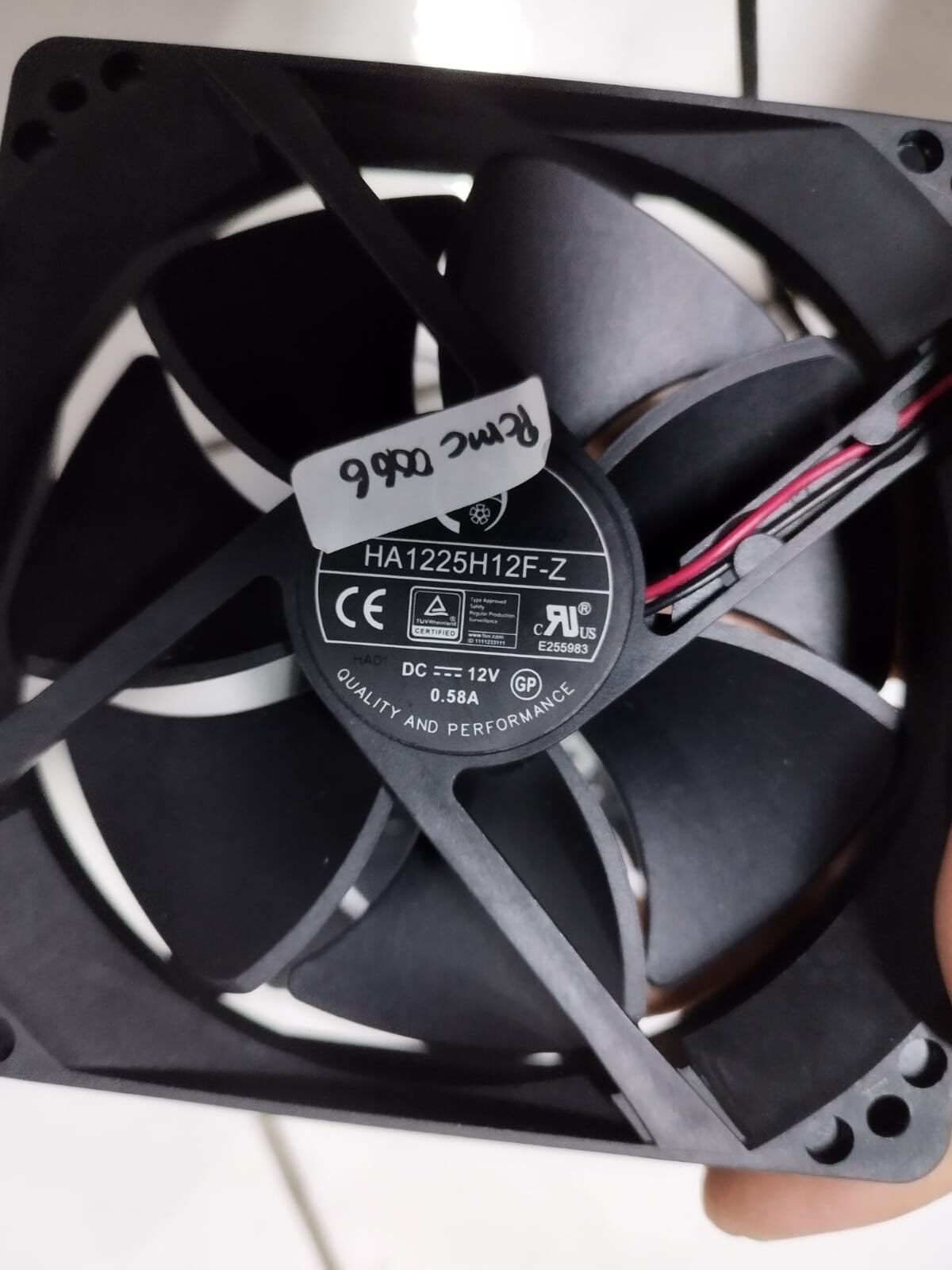 pcmc0066 exhaust fan kipas pendingin angin 12cm 12 cm 12x12 tebel 2.5cm 12x12x2.5 merk ong hua korea kencang high speed 2 kabel 0.58a 12v 12volt 12 volt dc 12vdc dc12v ha1225h12f-z